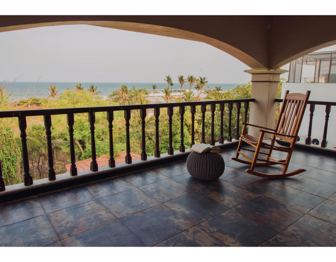 Costa Verde Luxury Seafront Villa Chennai Bagian luar foto